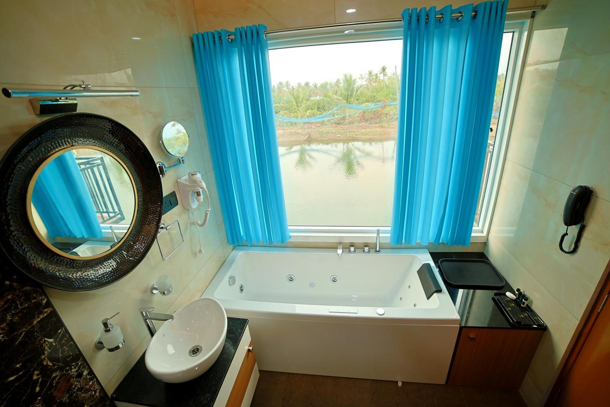 S Cross Munroe Island Resort Mundrothuruth Exterior foto
